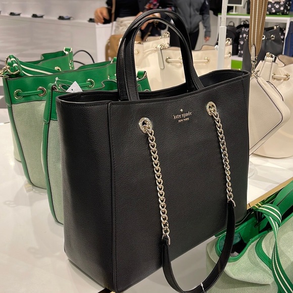 Kate Spade Infinite Large Triple Compartment Tote
COLOR:
Black - Picture 6 of 16